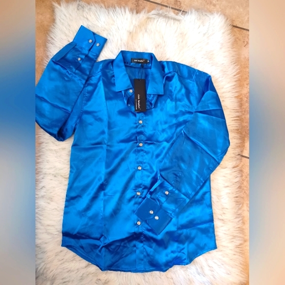 Lars Amadeus Silky Electric Blue Button-down Top - Size Small - NWT - Picture 1 of 4